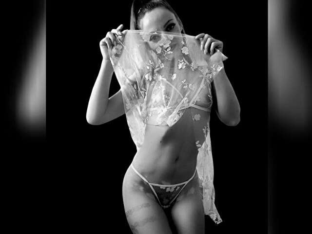 SVETLANA32VL free sexy photo