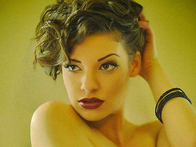 LILILOWE free sexy photo