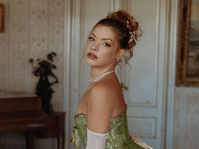 LILILOWE free sexy photo