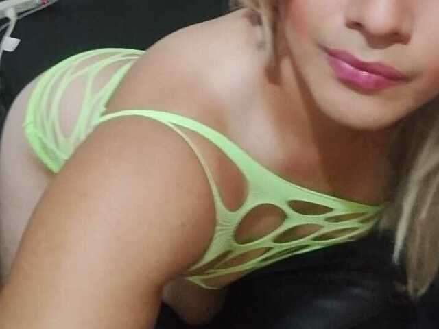 BIGCUMSOFIA free hard sexy photo