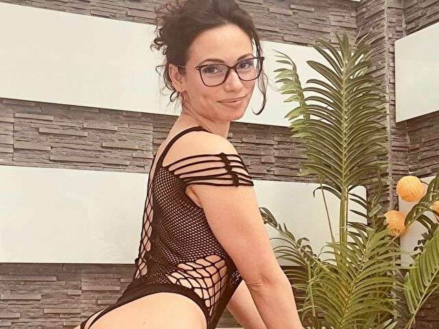 KAYASINS69 free sexy photo