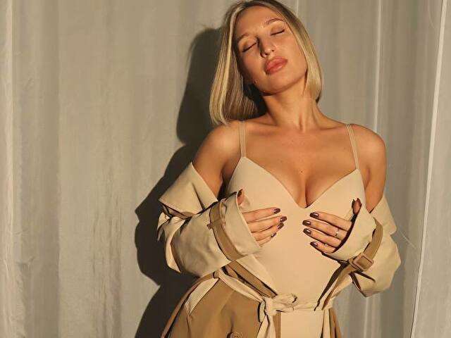 EVACANNING free sexy photo