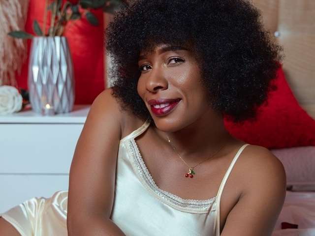 CARDYKAMBELL1 free sexy photo
