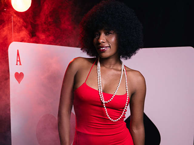 CARDYKAMBELL1 free sexy photo