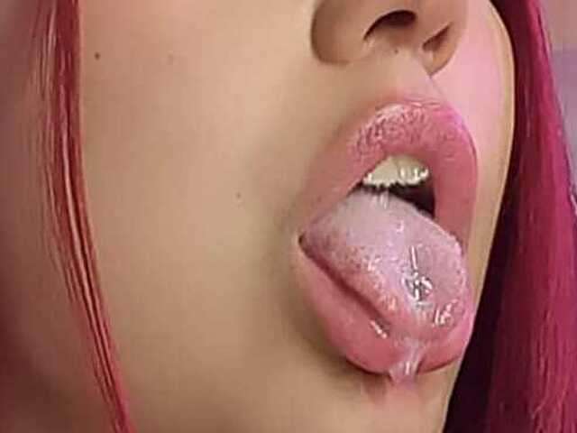 SOPHIEVV1 free hard sexy photo