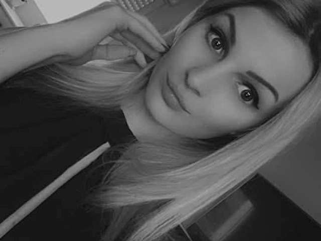 LOLAA98 free sexy photo