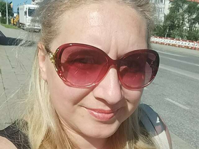 BLONDEAMALIA free sexy photo