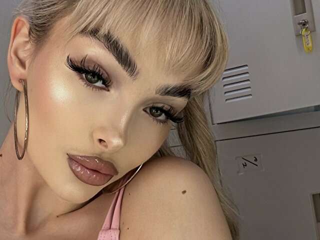 POLLYSECRET free sexy photo