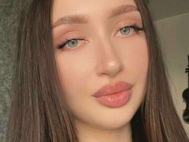 IANNE free sexy photo