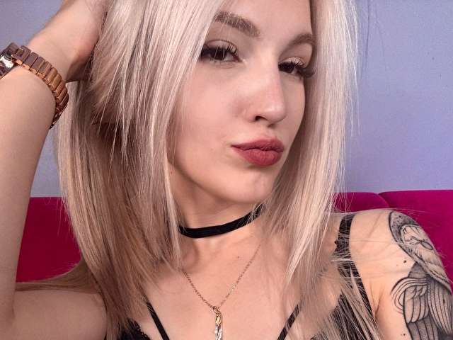 LISAKISS free sexy photo