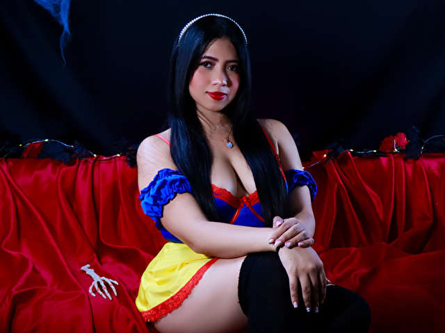 KIARAVEGA free sexy photo