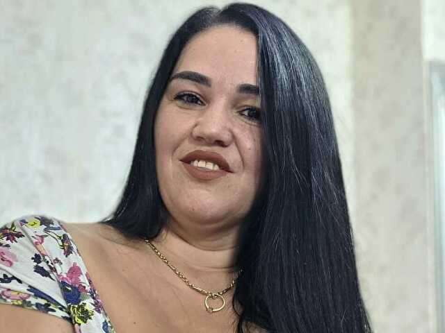 VICKYDIVINEE free sexy photo