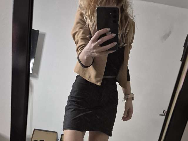 FURTIVE free sexy photo