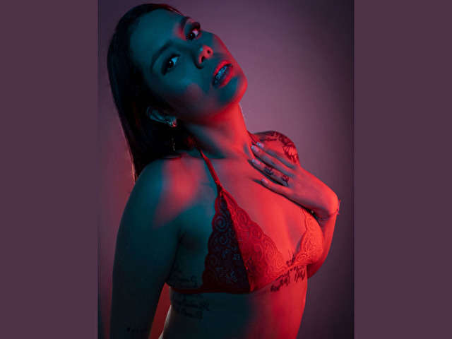 IVANNAA free sexy photo
