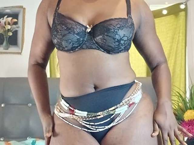 RAISSFLAVOR free sexy photo