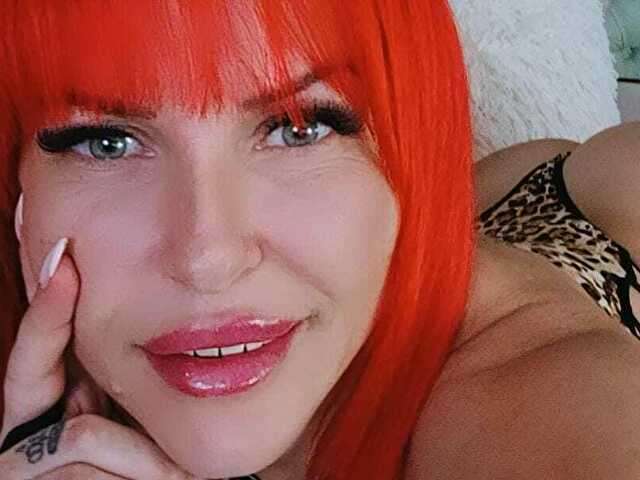 LIZZIE free sexy photo