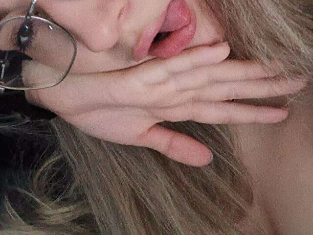 VIVYBOO111 free sexy photo