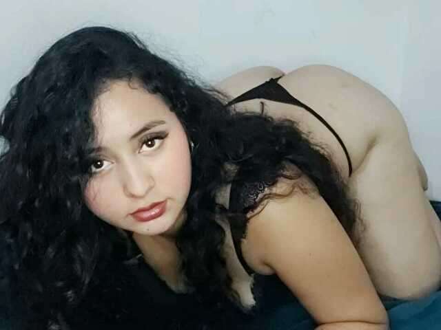 SCARLETT20 free hard sexy photo