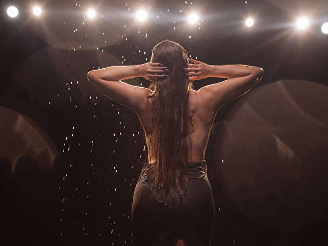 SARAHDREAM free sexy photo