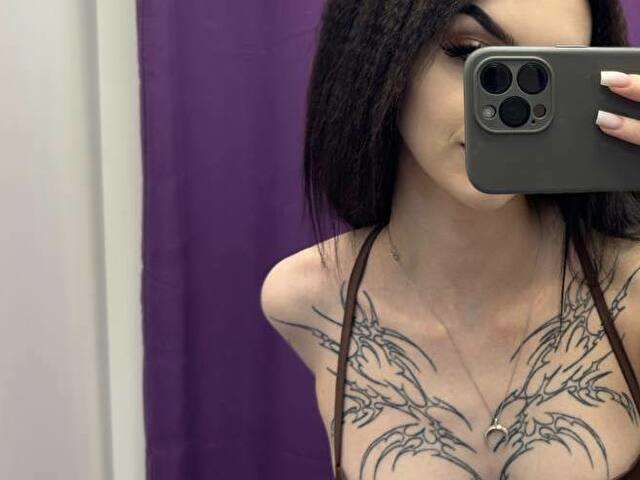 SOFIDREAM free sexy photo
