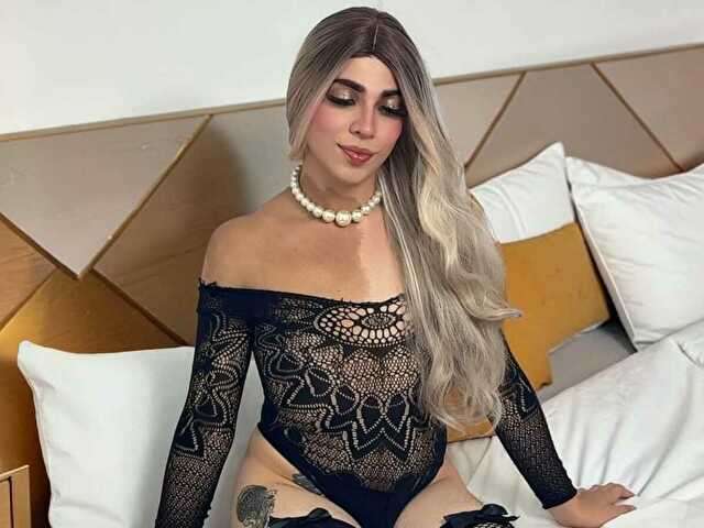 SAMANTHAROS free sexy photo