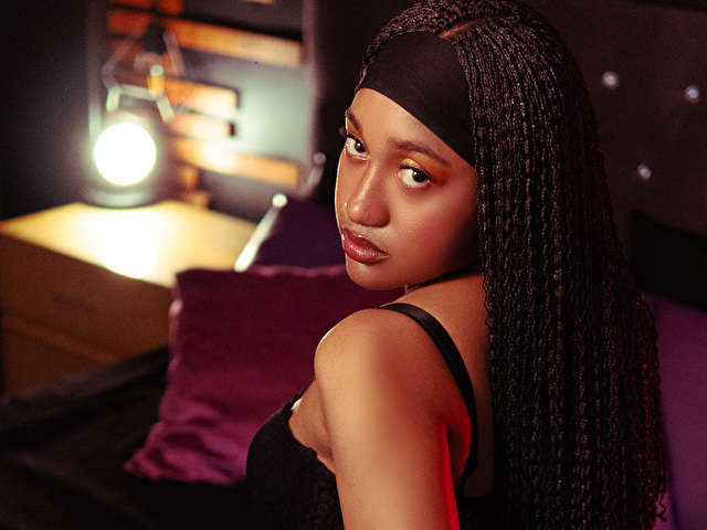 AMARANOIR free sexy photo