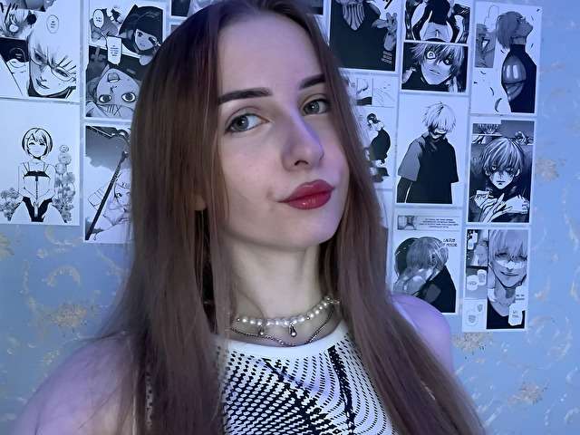 CUTTICRYSTAL free sexy photo
