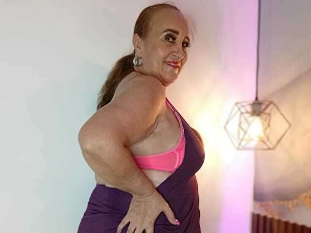 SWEETBIGCAT free sexy photo