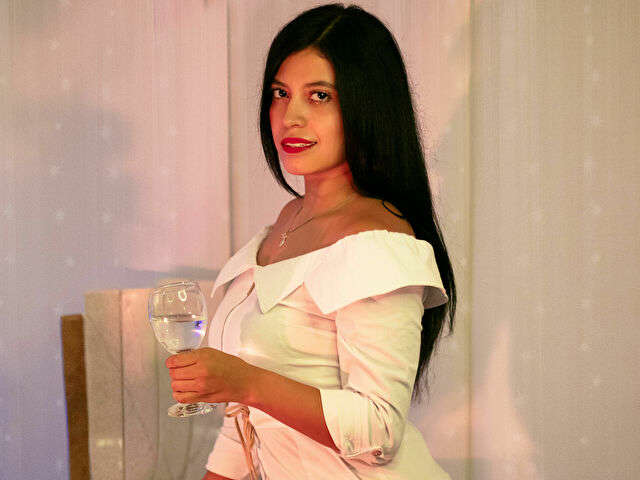 YINELAOSLEN1 free sexy photo