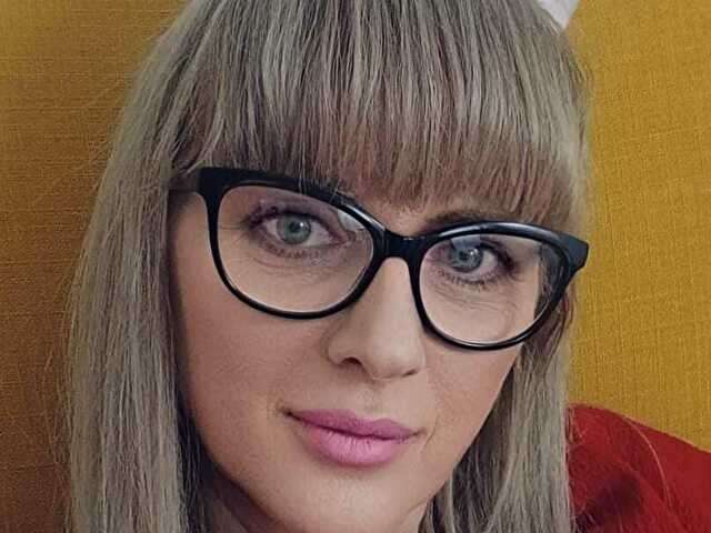COUGARMILF1 free sexy photo