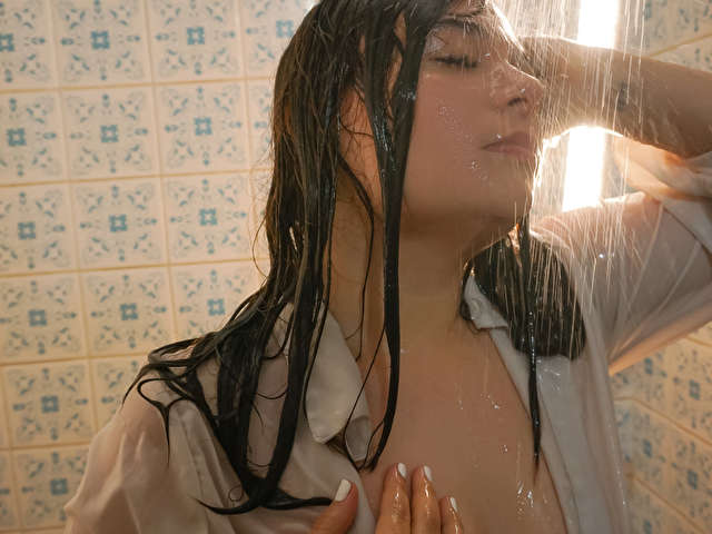 MIAJAMESS free sexy photo