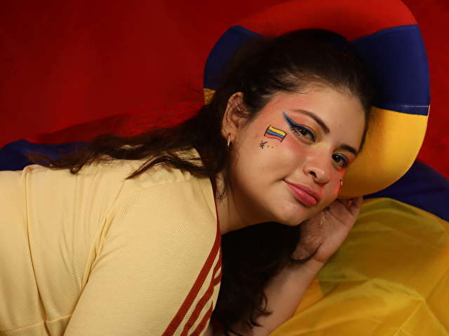 ESME free sexy photo