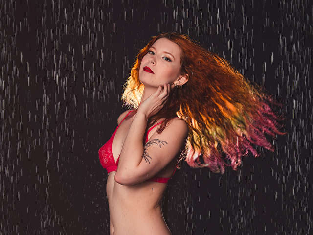 MARYH0TMOON free sexy photo