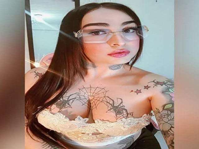 SHARITALOREN free sexy photo