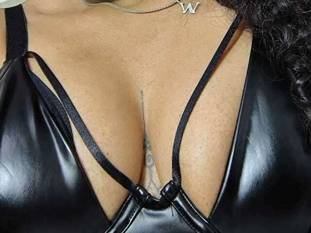 BRUNETEDIRTY free sexy photo