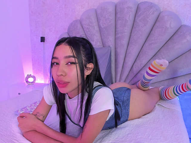 MADISONSTORM free sexy photo