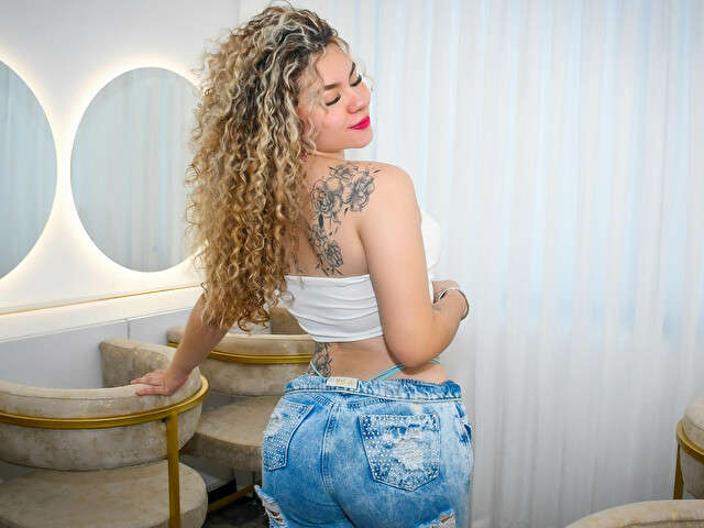 DULCEPINK free sexy photo