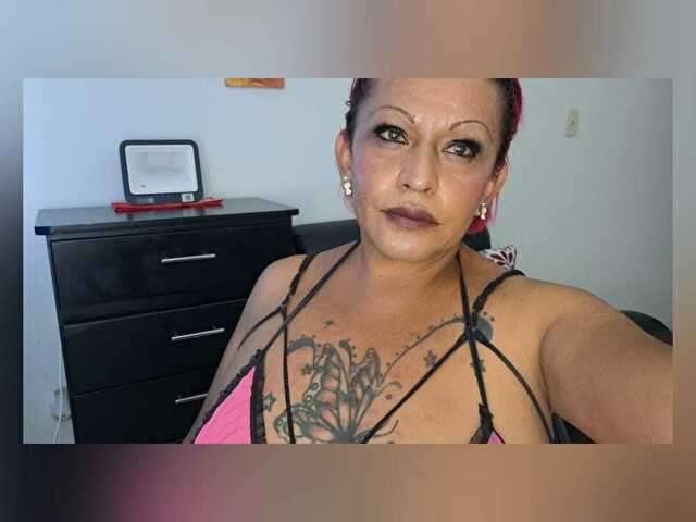 ZAFIRO free sexy photo