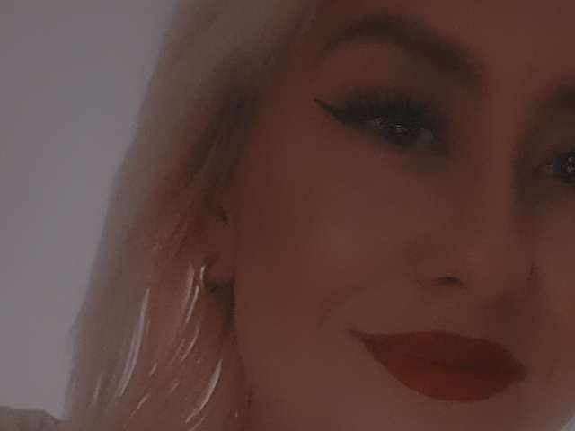 OLIVIAHORNY free sexy photo