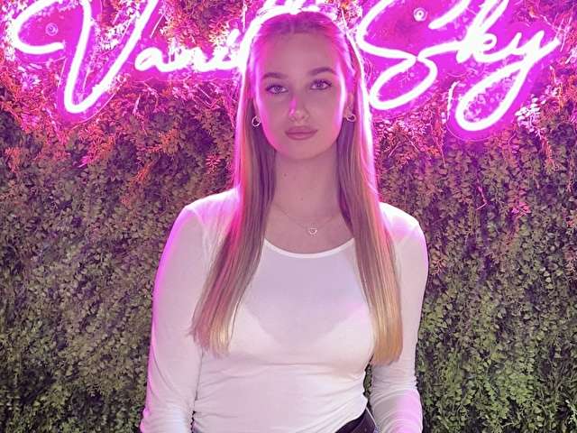 VKTRSSAS free sexy photo