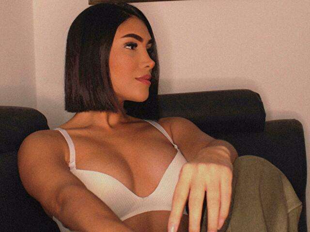 ARIAMATHEUSS free sexy photo