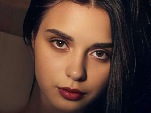 EMMAX free sexy photo