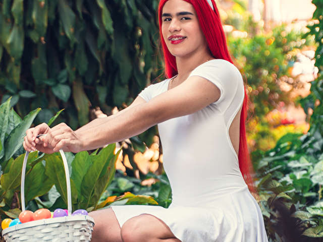 SCARQUEEN free sexy photo