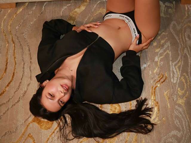 ADHARAGIL free sexy photo
