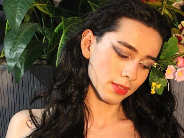 CHARLOTTX free sexy photo