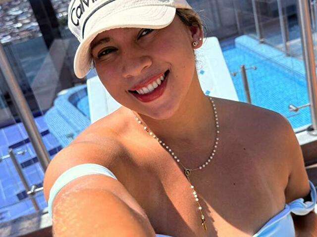 KYLIEGRET free sexy photo