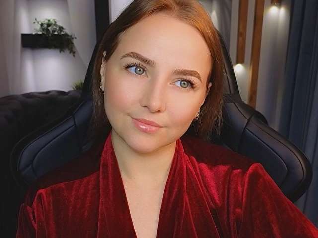 MIRAMERMAYD free sexy photo
