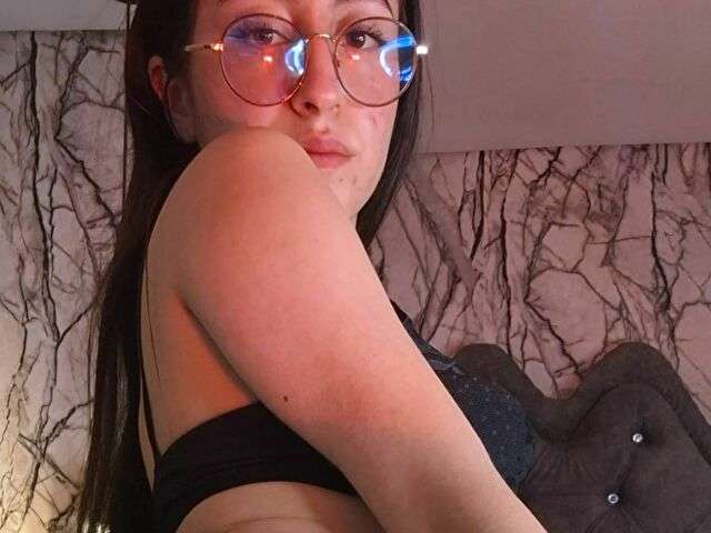 VICTORIASKY free sexy photo