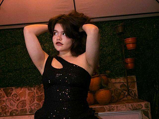 ALEXAMISS19 free sexy photo