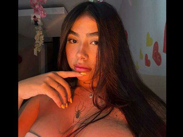SALOMEOWENS free sexy photo
